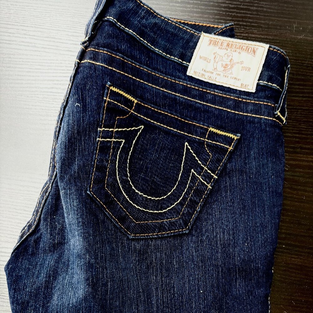 True Religion Jeans Dark Wash Slim Cut Size 28